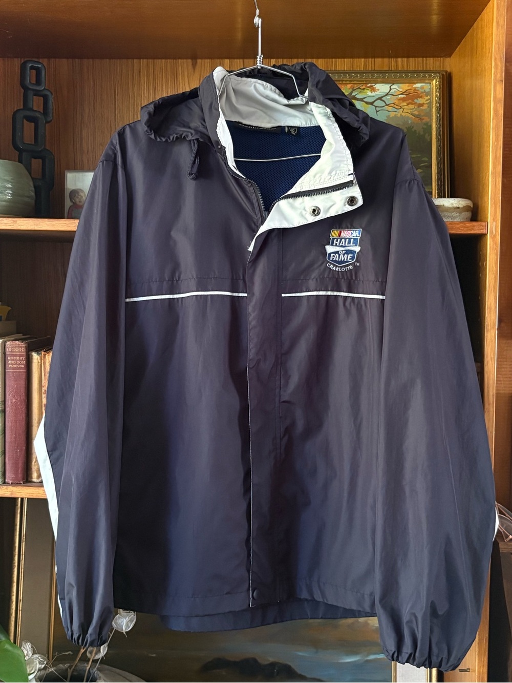 NASCAR Hall of Fame Dunbrooke Windbreaker M